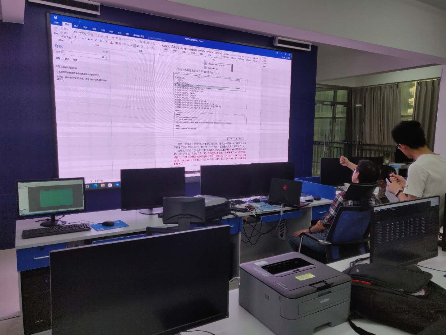 老哥俱乐部-老哥必备的交流社区