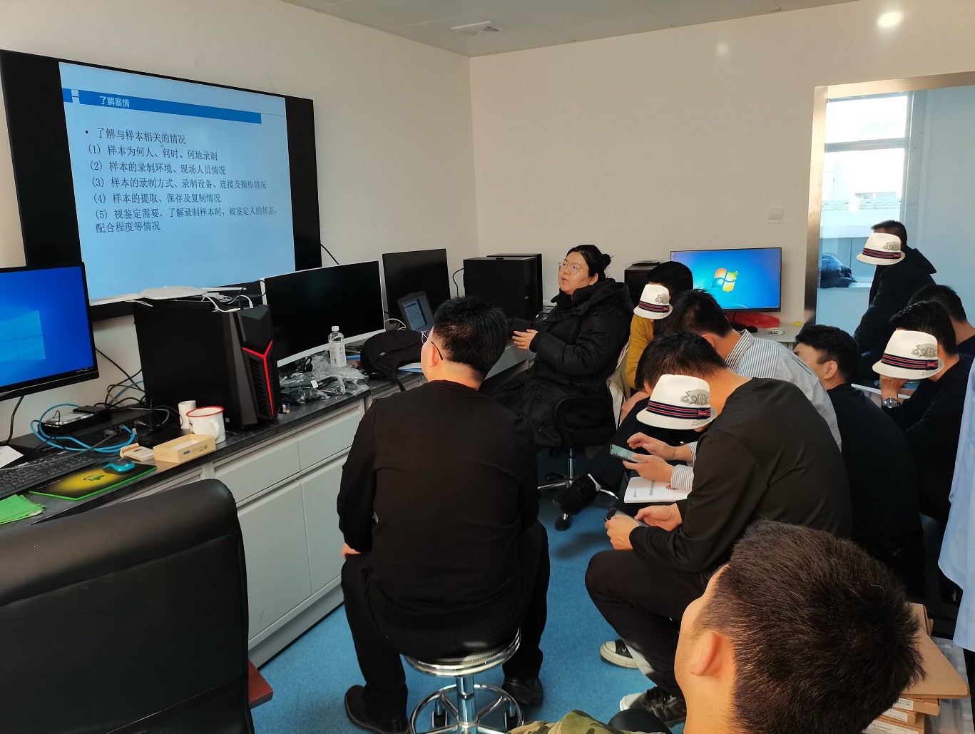 老哥俱乐部-老哥必备的交流社区