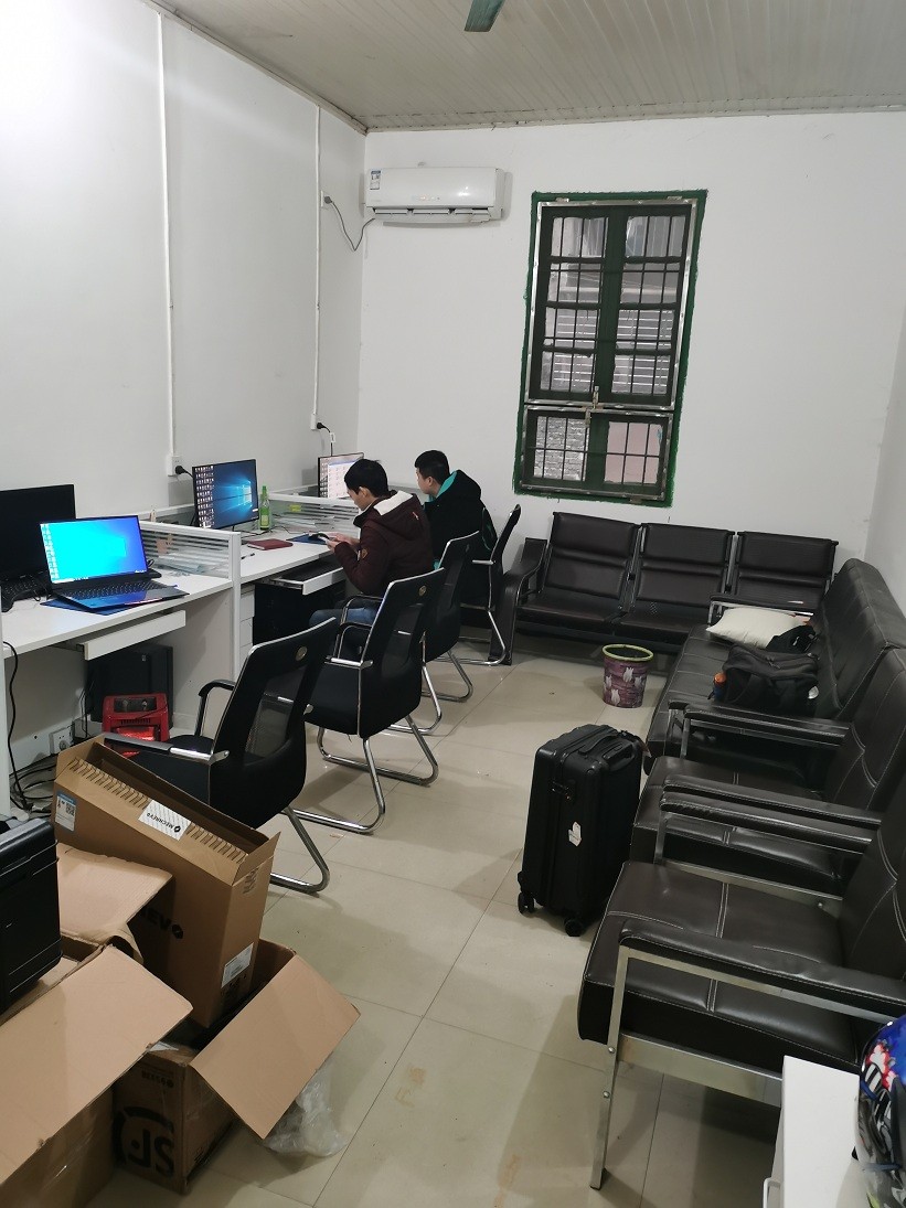 老哥俱乐部-老哥必备的交流社区