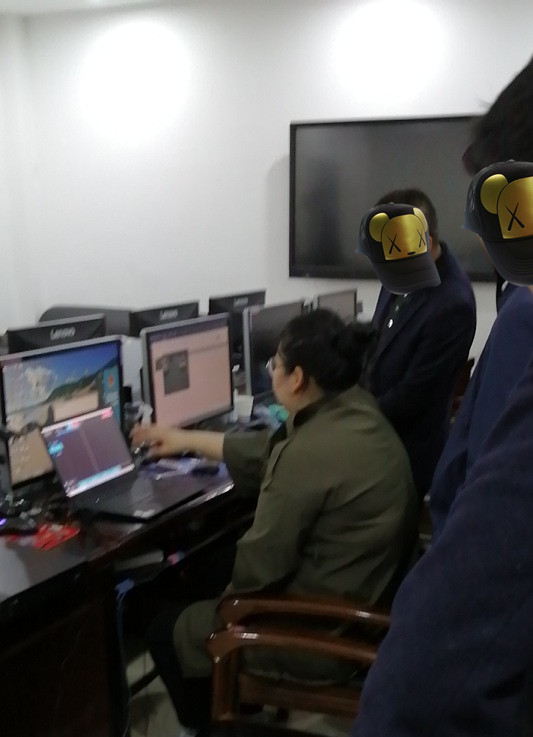 老哥俱乐部-老哥必备的交流社区