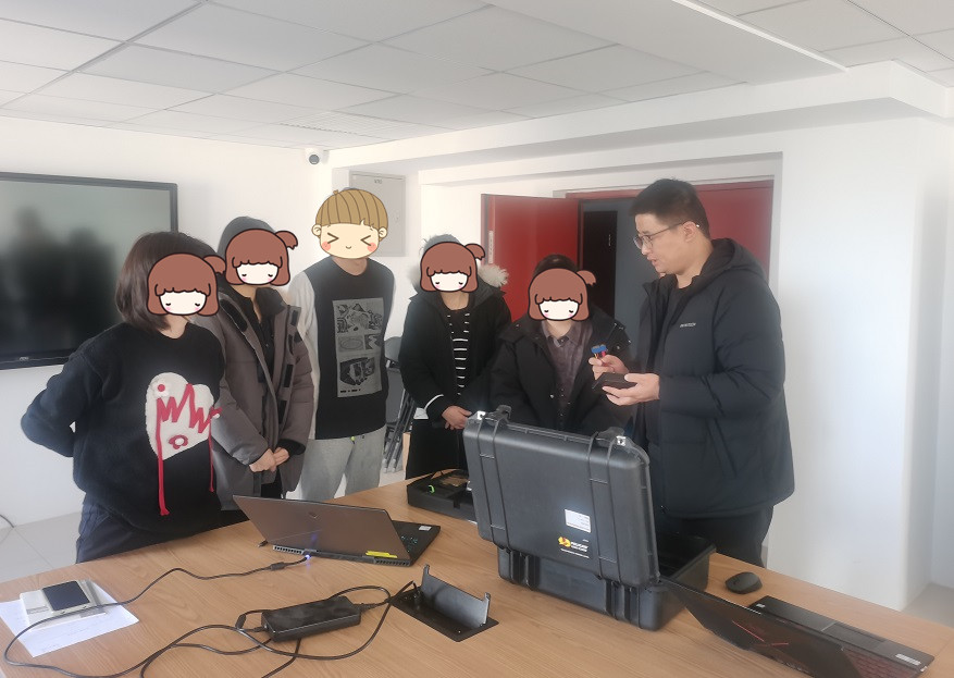 老哥俱乐部-老哥必备的交流社区